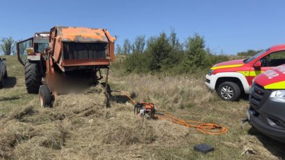 Bărbat găsit mort după ce a rămas blocat într-un utilaj agricol