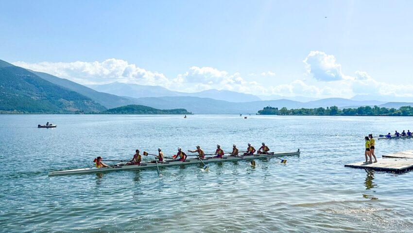 18 medalii la Campionatele Balcanice de Canotaj