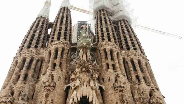 Cel mai înalt turn de pe Sagrada Familia, finalizat