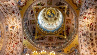 Zeci de mii de persoane sunt așteptate la sfinţirea picturii Catedralei Naționale
