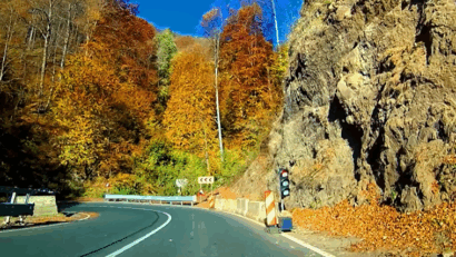 Autocamion în flăcări pe DN 18, în Pasul Gutâi