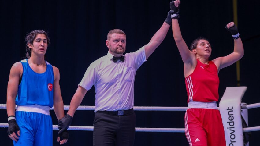 Crinuța Sebe, în finala Europeanului de box U23