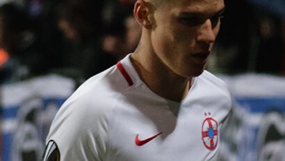 Dennis Man a fost premiat de Federația Română de Fotbal