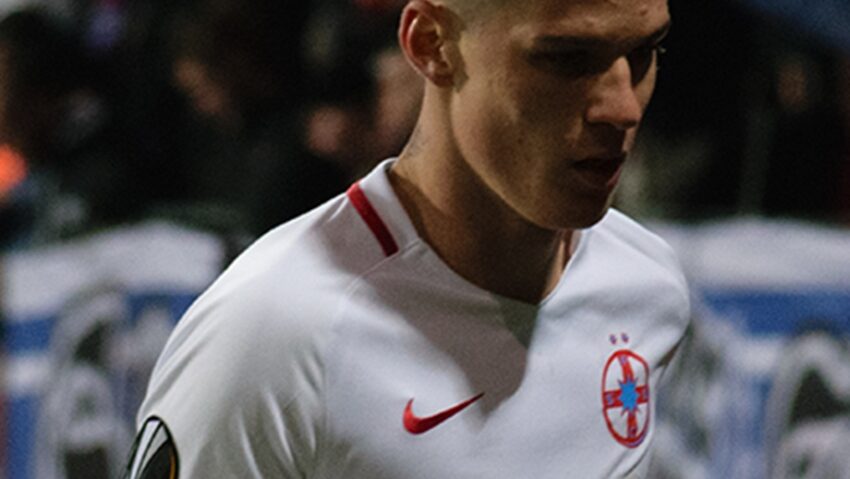 Dennis Man a fost premiat de Federația Română de Fotbal