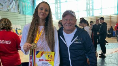 O sportivă de la Universitatea Cluj este campioană națională la lupte