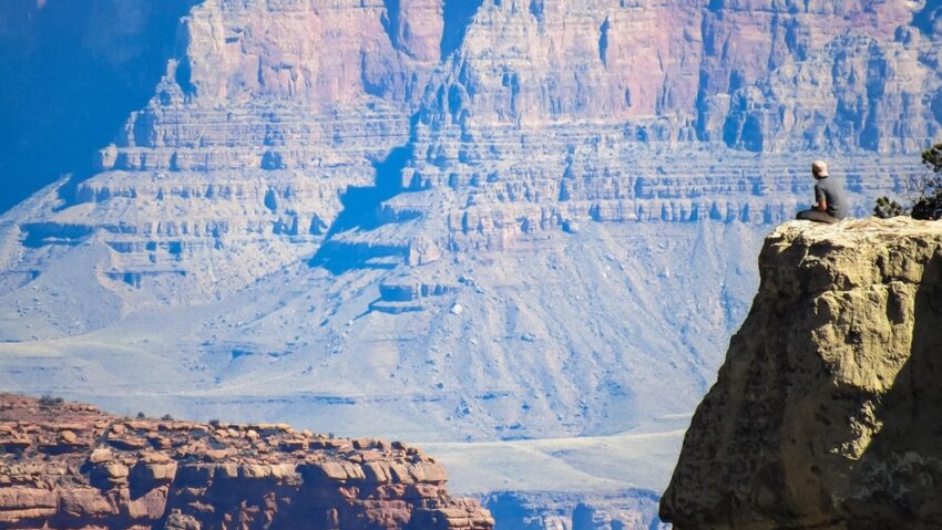 Suprataxă pentru turiștii străini în parcuri