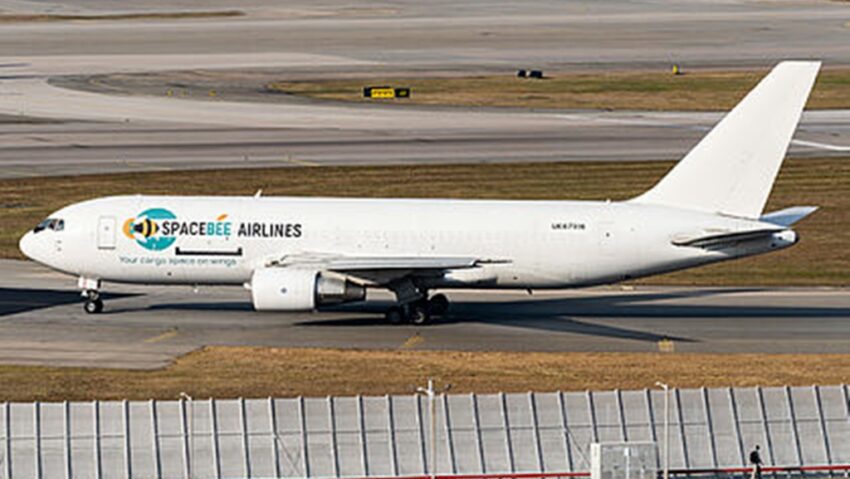 Primul zbor cargo intercontinental ajunge la Oradea – moment istoric pentru aeroport