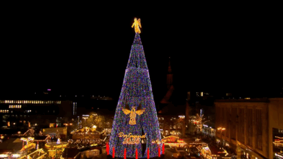 Dortmund a aprins uriașul pom de Crăciun