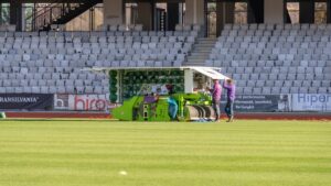 Gazon hibrid nou pe Cluj Arena