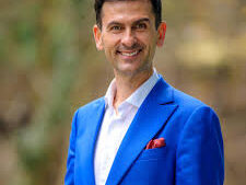 Numele lui Dan Vodnar folosit fraudulos pe internet