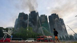 Incendiu în Hong Kong: Zeci de morți și sute de dispăruți