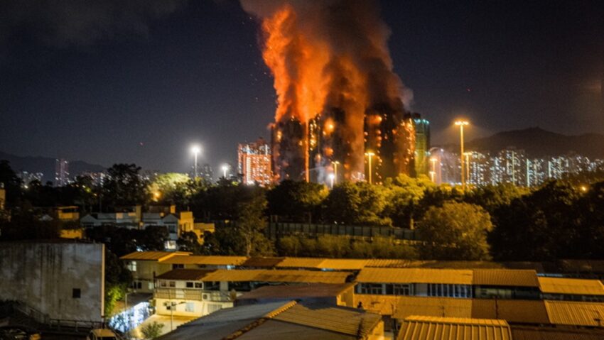 Incendiu devastator în Hong Kong