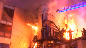 Tragedie: 11 morți și peste 30 de răniți într-un incendiu la un cămin de bătrâni