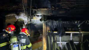 Tragedii în lanț: doi oameni au murit carbonizați din cauza unei țigări aprinse