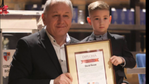 Diplomă de excelență la 7 ani