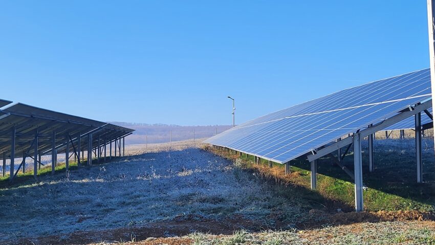 Nușeni, prima comună din județ cu parc fotovoltaic propriu