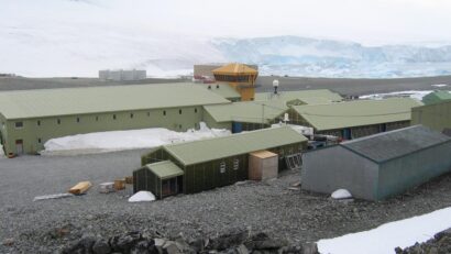 O cutie poștală regală ajunge în Antarctica