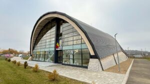 S-a inaugurat un bazin de înot didactic