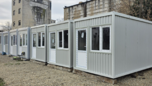 Crește capacitatea Adăpostului de Noapte cu trei containere noi