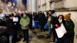 Cluj-Napoca: Sute de persoane au ieșit în stradă pentru independenţa justiţiei