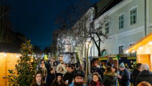 Un weekend altfel, la Cluj: artă, atmosferă de Crăciun și Oser în centru