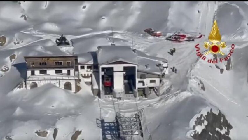 Blocați într-o telecabină la 2.800 de metri!