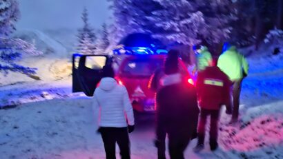 Turiști rătăciți în munți