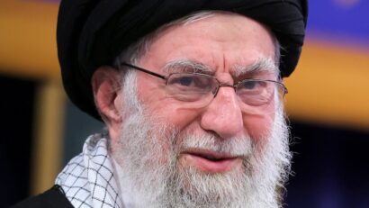 Ali Khamenei condamnă protestele din Iran