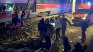 Tragedie în Spania: 39 de morți în urma ciocnirii a două trenuri de mare viteză