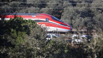 Doi români răniți ușor în accidentul feroviar din Spania