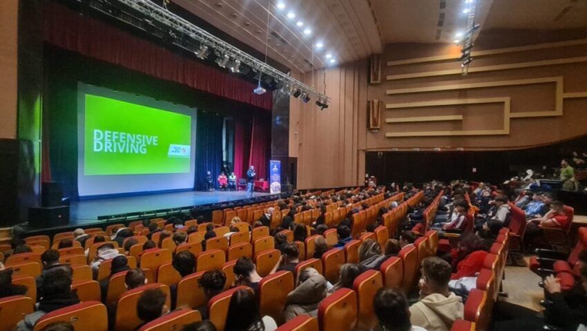 ”BeCool – Gândește înainte!” Educație rutieră pentru liceenii clujeni