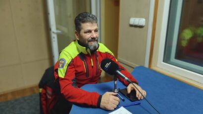 Sfaturi pentru practicanții sporturilor de iarnă și pasionați de drumeții montane