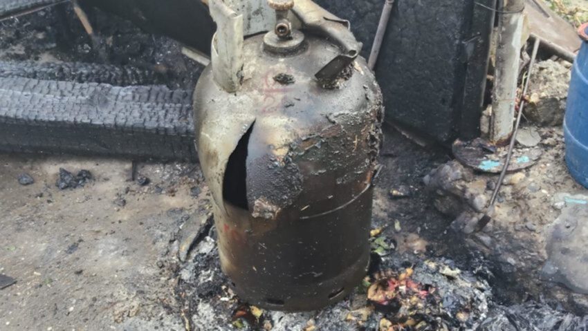 Alba: O victimă din incendiul produs în urma exploziei unei butelii a murit