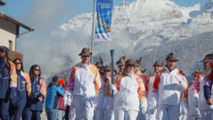 Flacăra olimpică ajunge la Cortina d’Ampezzo
