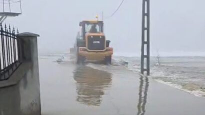 Terenuri inundate în Târgu Lăpuș din cauza blocajelor de gheață