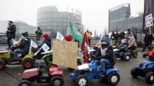 Protestul fermierilor europeni în ziua votului pentru acordul Mercosur | UPDATE