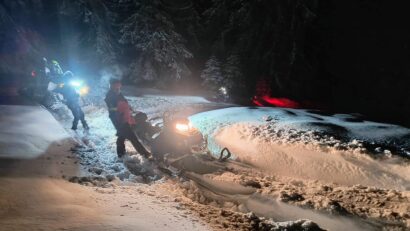 Ucraineni salvați din munți