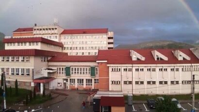 Secții închise temporar din cauza lipsei medicilor