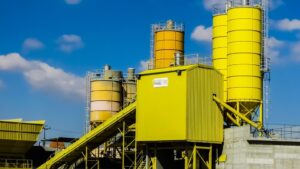 O nouă bază de producție de beton va crea 44 de locuri de muncă