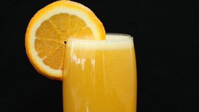 Știați că sucul de portocale reglează tensiunea arterială?