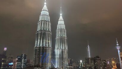 Temple strălucitoare, plaje aurii și păduri tropicale într-o singură țară | FOTO/ VIDEO