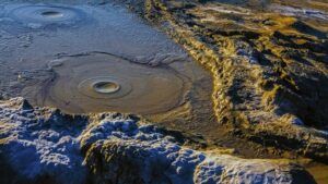 Pământul, surprins în respirația sa – Expoziție de fotografie