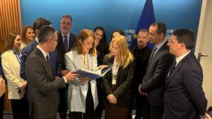 50 de ani de la istoricul 10! O legendă românească la Bruxelles