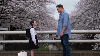 Filmul de weekend: Rental Family sau despre golurile pe care nu știm cum să le umplem