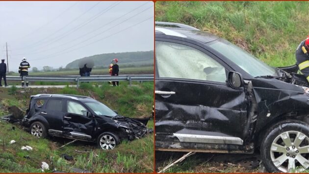 Mașină lovită de tren