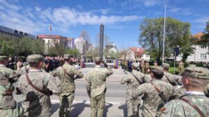 Ziua Forțelor Terestre, celebrată la Monumentul Eroilor din Bistrița