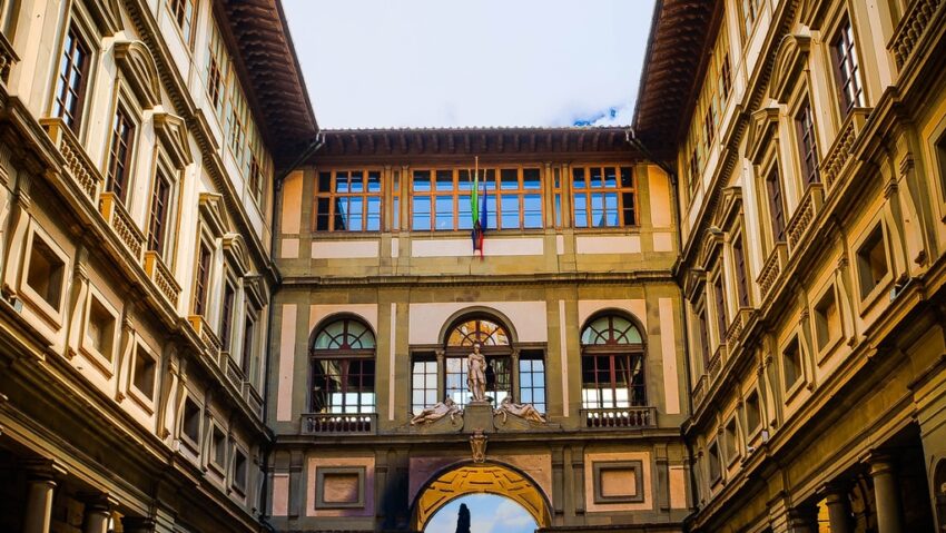 Alertă de securitate la Muzeu