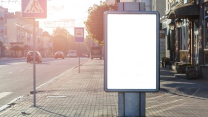 Alertele de urgență ajung pe panourile publicitare