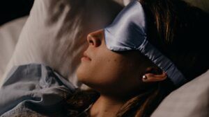 Surpriză din lumea somnului: visele te pot face mai odihnit decât credeai