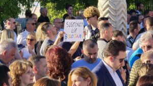 Acțiune de susținere a premierului Ilie Bolojan | FOTO